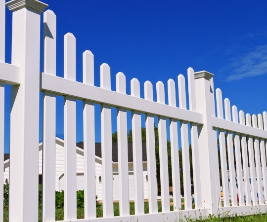 Professional Vinyl Fence Installation Services
